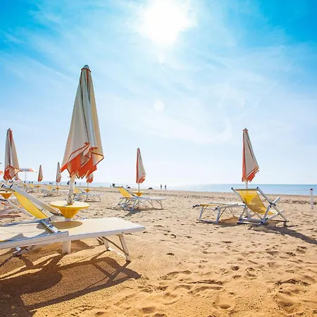 شقة Beachside Comfort In A Great Location بيبيوني
